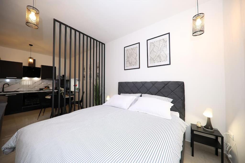 “Minipalais” Apartment In The Heart Of Zadar Bagian luar foto
